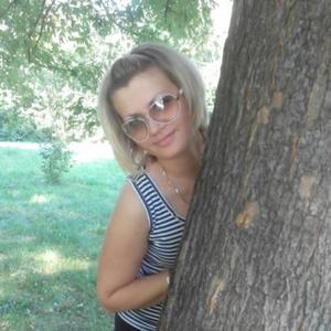 Девушки в Барановичи: Ангелина, 36 - ищет парня из Барановичи