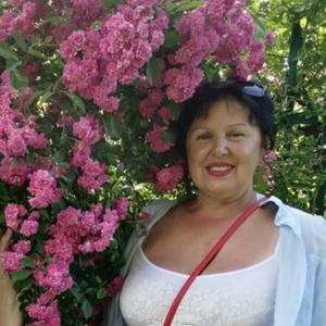 Девушки в Ессентукская: Светлана, 57 - ищет парня из Ессентукская