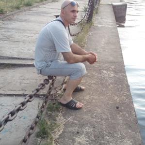 Парни в Калязине: Гарик, 52 - ищет девушку из Калязина