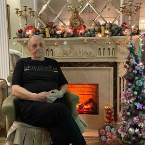 Виктор, 81 год, Москва