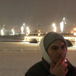 Парни в Челябинске: Александр, 25 - ищет девушку из Челябинска