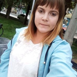 Девушки в Иловле: Инна, 26 - ищет парня из Иловли