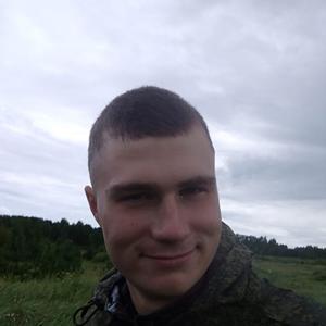Андрей, 28 лет, Киров