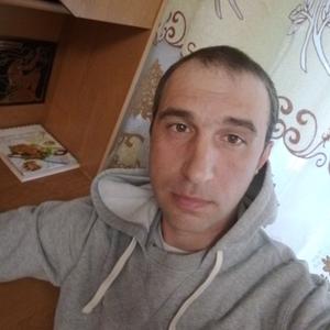 Виталий, 39 лет, Елизово