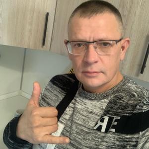 Виталий, 42 года, Санкт-Петербург