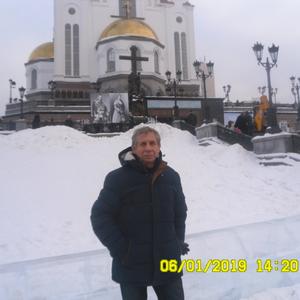 Парни в Миассе: Владимир, 73 - ищет девушку из Миасса