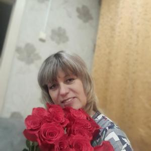 Девушки в Омске: Ольга, 42 - ищет парня из Омска