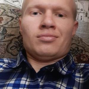 Максим, 32 года, Йошкар-Ола