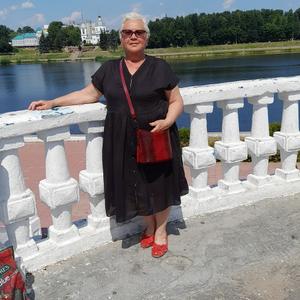 Девушки в Твери: Ольга, 67 - ищет парня из Твери