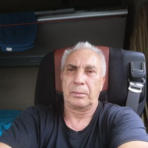 Игорь, 63 года, Казань