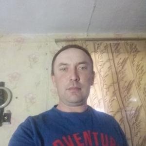 Василий, 44 года, Элиста