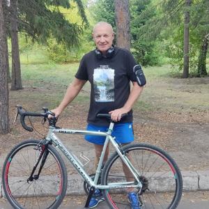 Степан, 62 года, Омск