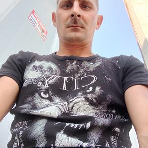 Парни в Новошахтинске: Сергей, 39 - ищет девушку из Новошахтинска