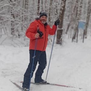 Парни в Череповце: Олег, 57 - ищет девушку из Череповца