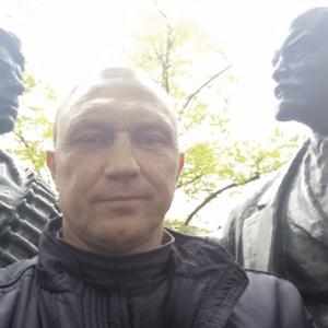 Михаил, 45 лет, Брянск