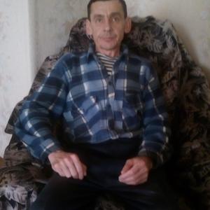 Парни в Ирбите: Евгений, 53 - ищет девушку из Ирбита