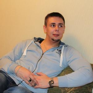 Арсений, 31 год, Томск