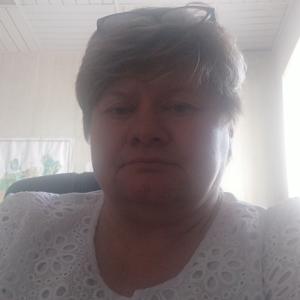 Девушки в Нурлате: Людмила, 51 - ищет парня из Нурлата