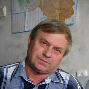Влад, 67 лет, Бийск