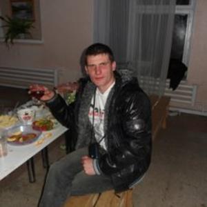 Парни в Биробиджане: Олег, 34 - ищет девушку из Биробиджана
