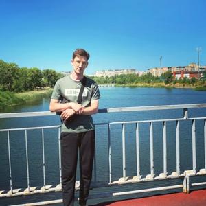 Парни в Сыктывкаре: Дмитрий, 28 - ищет девушку из Сыктывкара