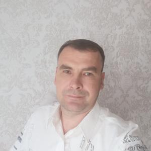 Константин, 47 лет, Нягань