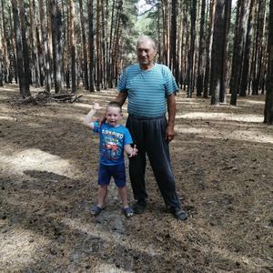 Виктор, 74 года, Волгоград