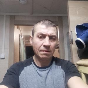 Виталий, 45 лет, Нижневартовск