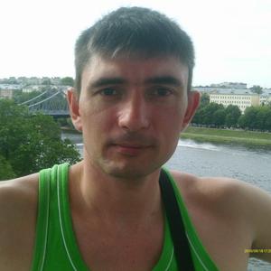Sergej, 43 года, Курган