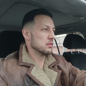 Валентин, 37 лет, Калининград
