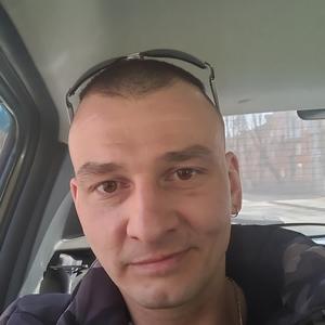 Илья, 37 лет, Кировск