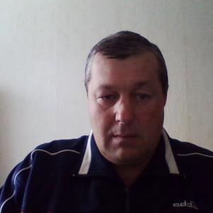 Парни в Нижневартовске: Владимир Сурин, 54 - ищет девушку из Нижневартовска