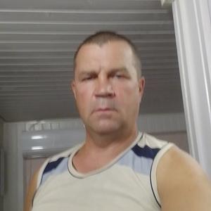 Александр, 55 лет, Азов