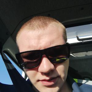 Владислав, 22 года, Красноярск