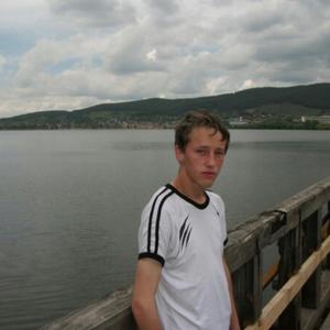 Андрей, 32 года, Белорецк