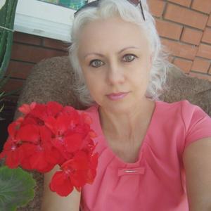 Девушки в Таганроге: Наталья, 49 - ищет парня из Таганрога