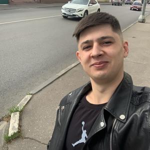 Рустам, 27 лет, Серпухов
