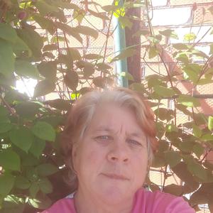 Парни в Невеле: Галина, 69 - ищет девушку из Невеля