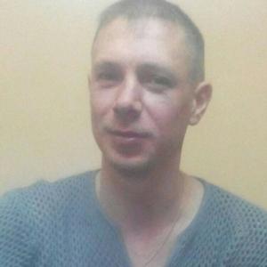 Евгений Чеботарев, 44 года, Мегион