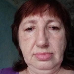 Девушки в Киселевске: Vera, 65 - ищет парня из Киселевска