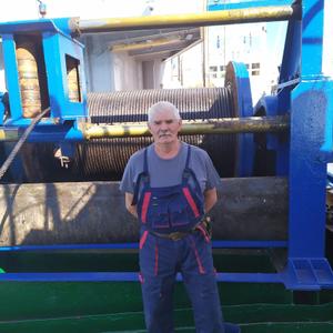 Парни в Калининграде: Voldemar, 70 - ищет девушку из Калининграда