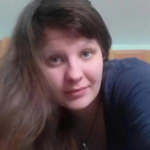 Девушки в Обнинске: Карина, 25 - ищет парня из Обнинска