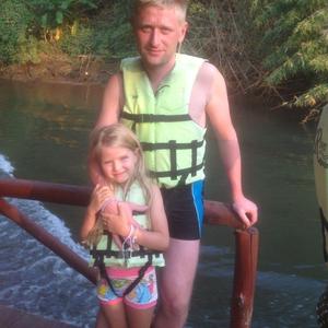 Парни в Поронайске: Станислав, 41 - ищет девушку из Поронайска
