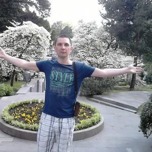 Иван, 37 лет, Владивосток