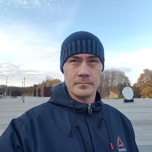 Парни в Задонске: Сергей, 35 - ищет девушку из Задонска