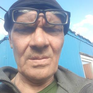 Олег, 55 лет, Белово