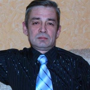 Александр, 61 год, Киров