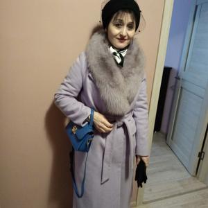 Девушки в Краснодаре (Краснодарский край): Ирина, 50 - ищет парня из Краснодара (Краснодарский край)