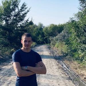 Парни в Азове: Виталий, 23 - ищет девушку из Азова