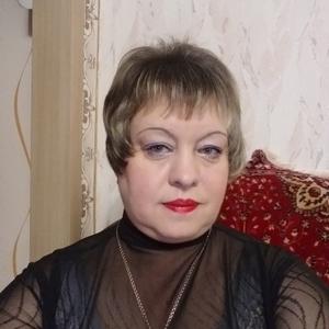 Девушки в Барнауле (Алтайский край): Ольга, 52 - ищет парня из Барнаула (Алтайский край)